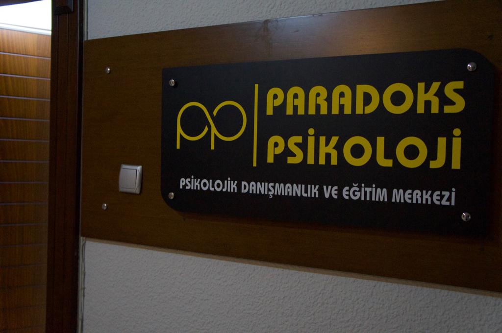 Paradoks Psikoloji Tunalı